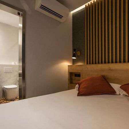 Fontanella By Bcn Urban Rooms Barcelona Ngoại thất bức ảnh