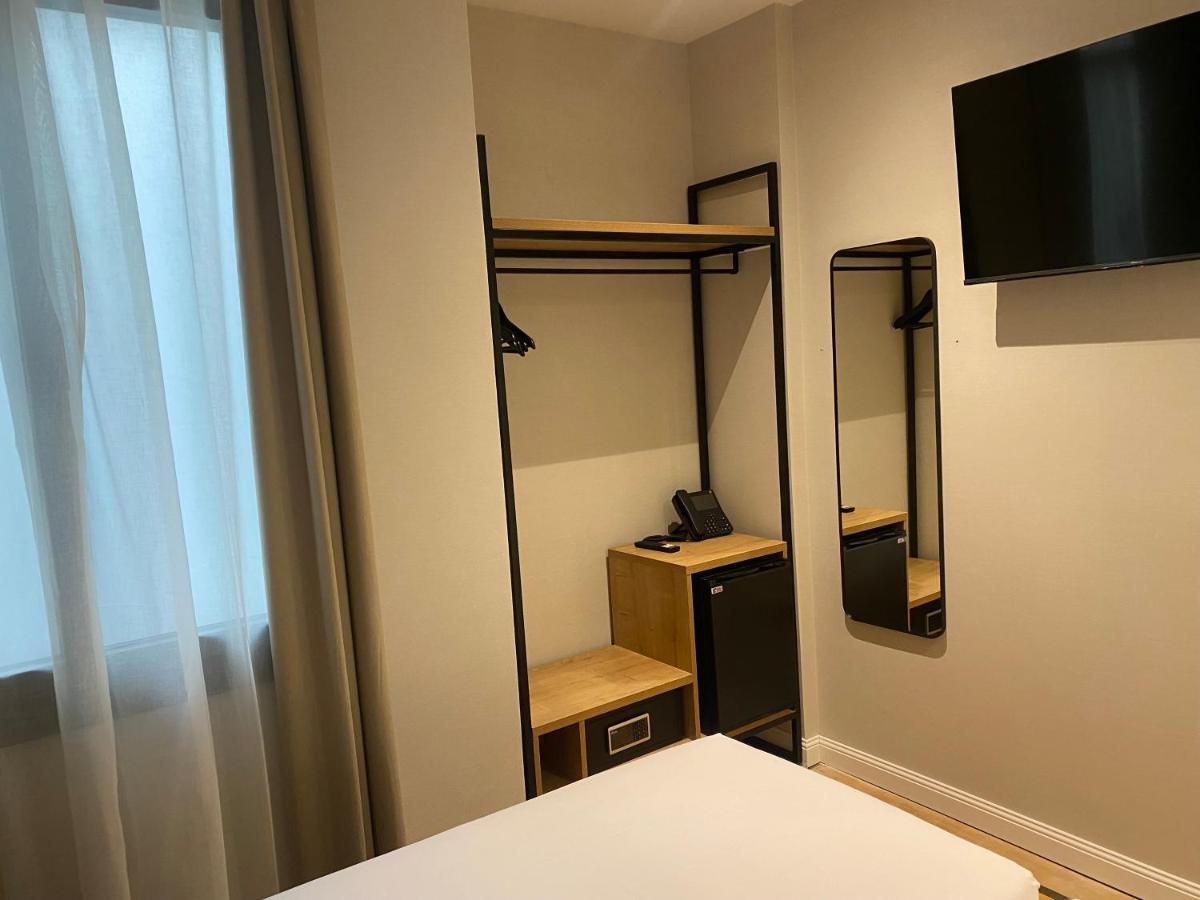 Fontanella By Bcn Urban Rooms Barcelona Ngoại thất bức ảnh