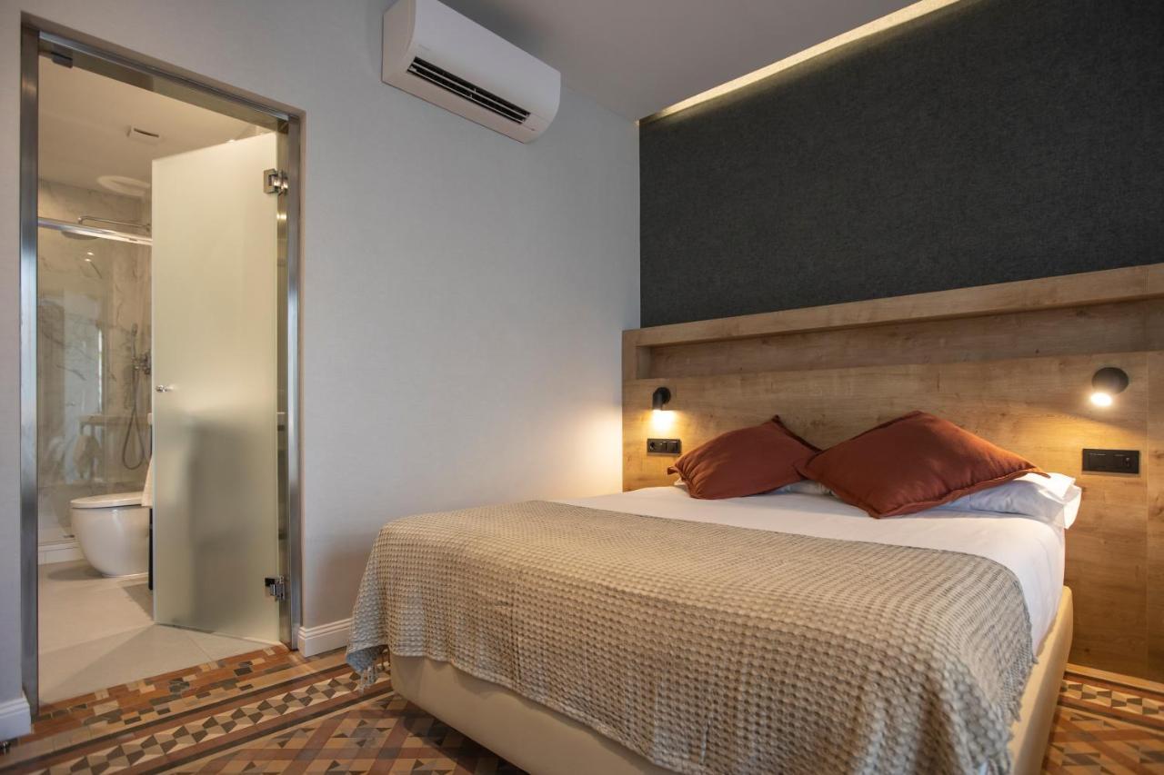 Fontanella By Bcn Urban Rooms Barcelona Ngoại thất bức ảnh