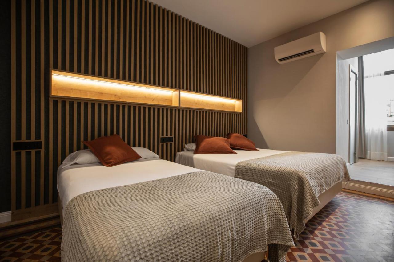 Fontanella By Bcn Urban Rooms Barcelona Ngoại thất bức ảnh
